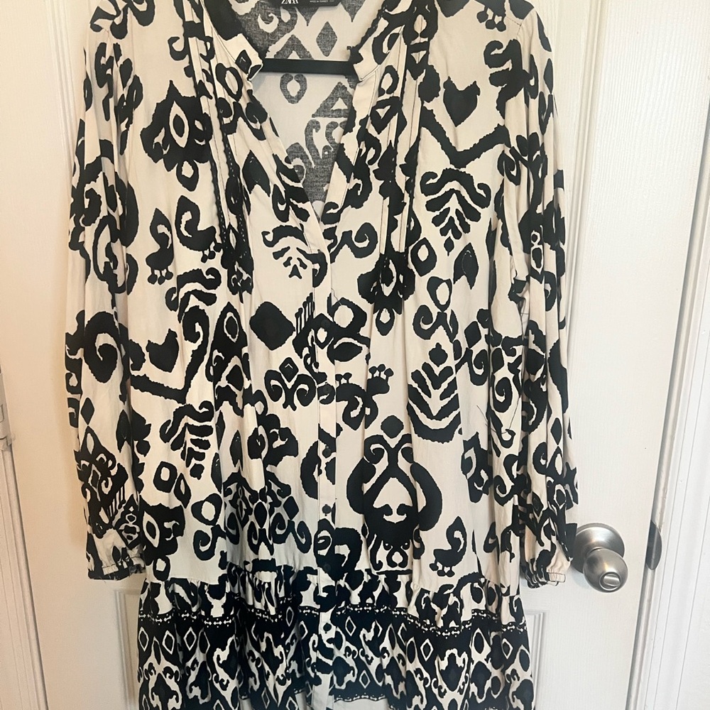 Zara Monochrome Abstract Mini Dress